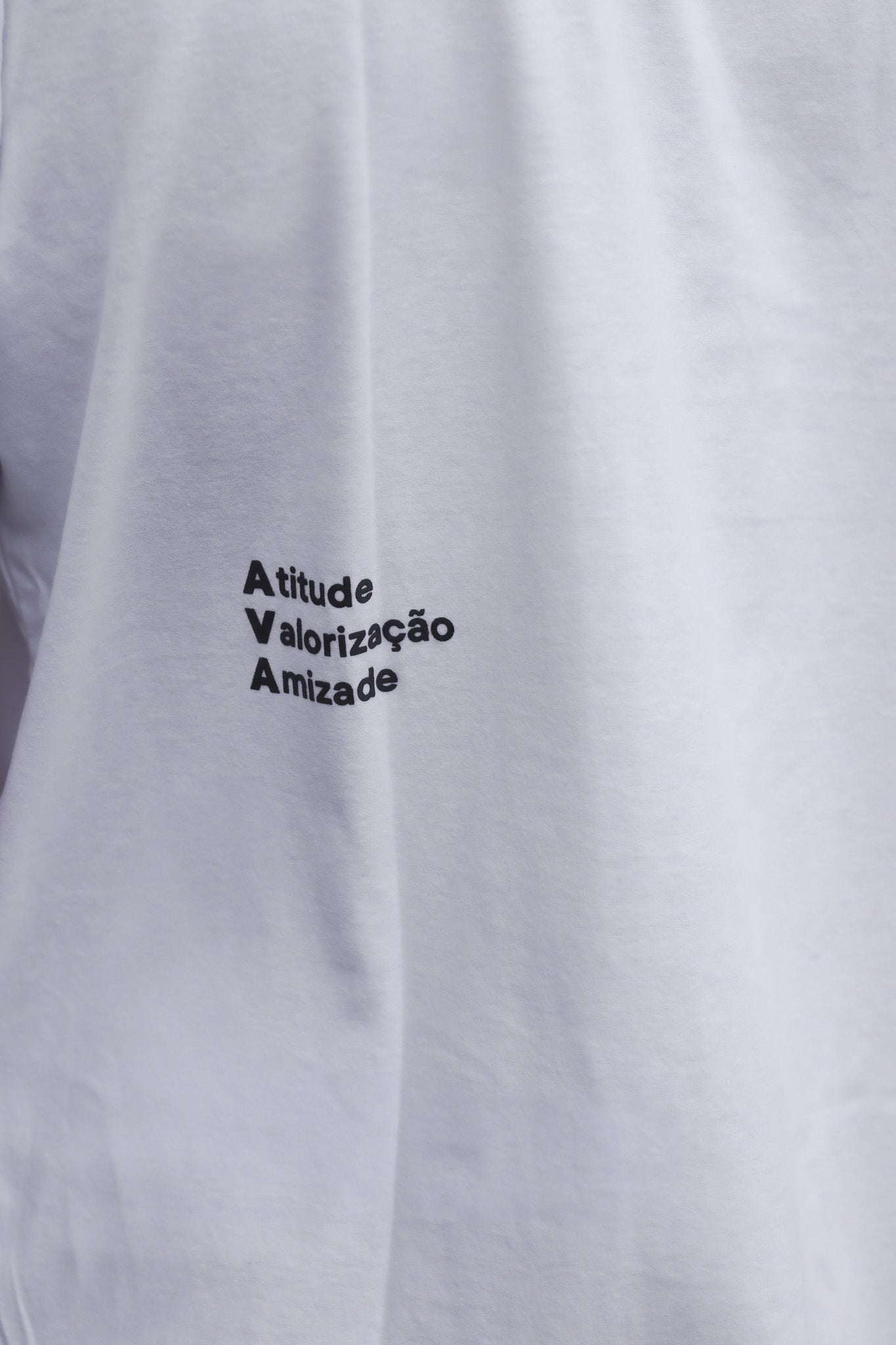 Camiseta Oversize Ava Basic Branca