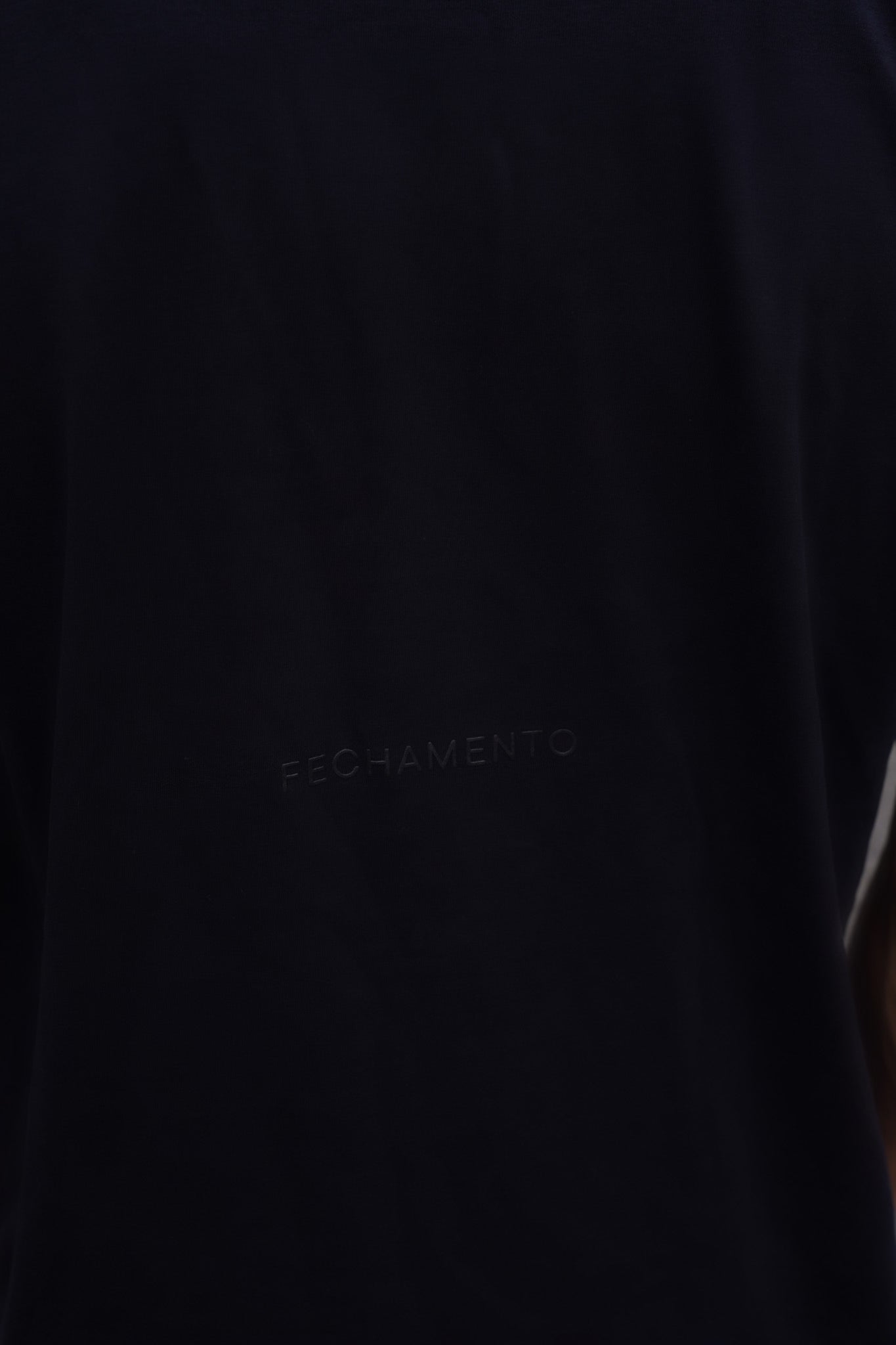 Camiseta Oversize Fechamento Preta