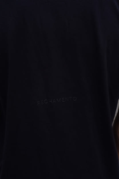 Camiseta Oversize Fechamento Preta