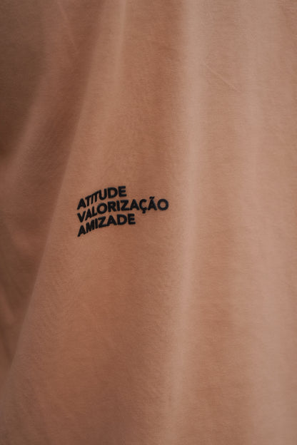 Camiseta Oversize Ava Basic Bege