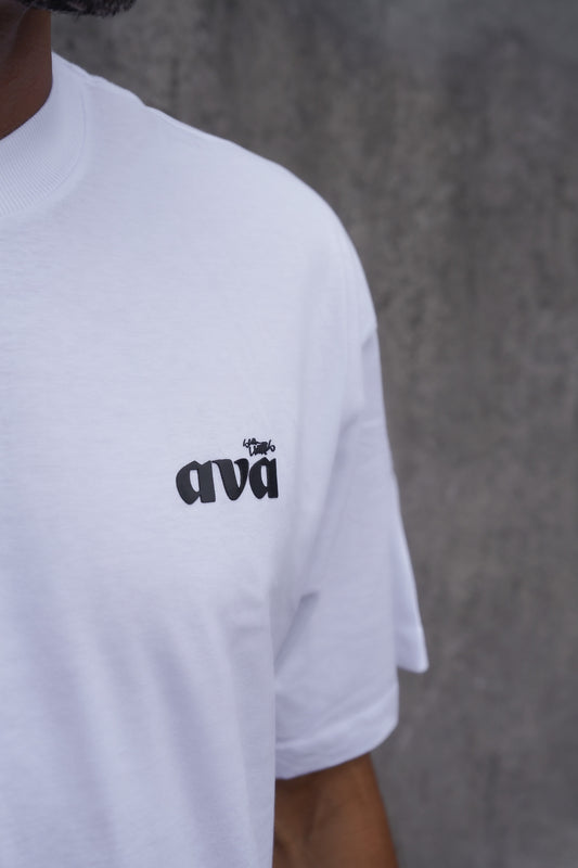 Camiseta Oversize Ava Basic Branca