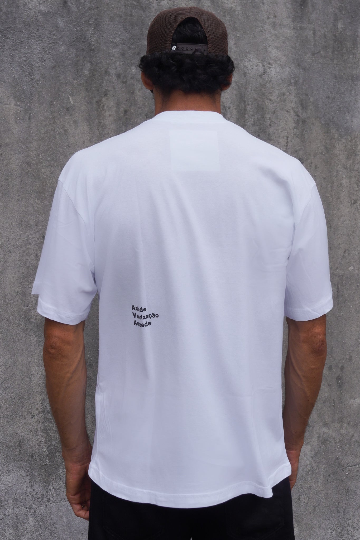 Camiseta Oversize Ava Basic Branca