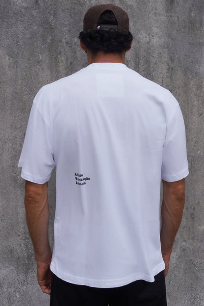 Camiseta Oversize Ava Basic Branca