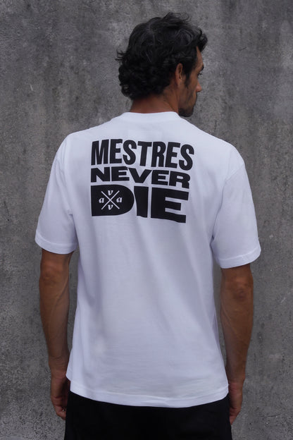 Camiseta Oversize Mestres Never Die