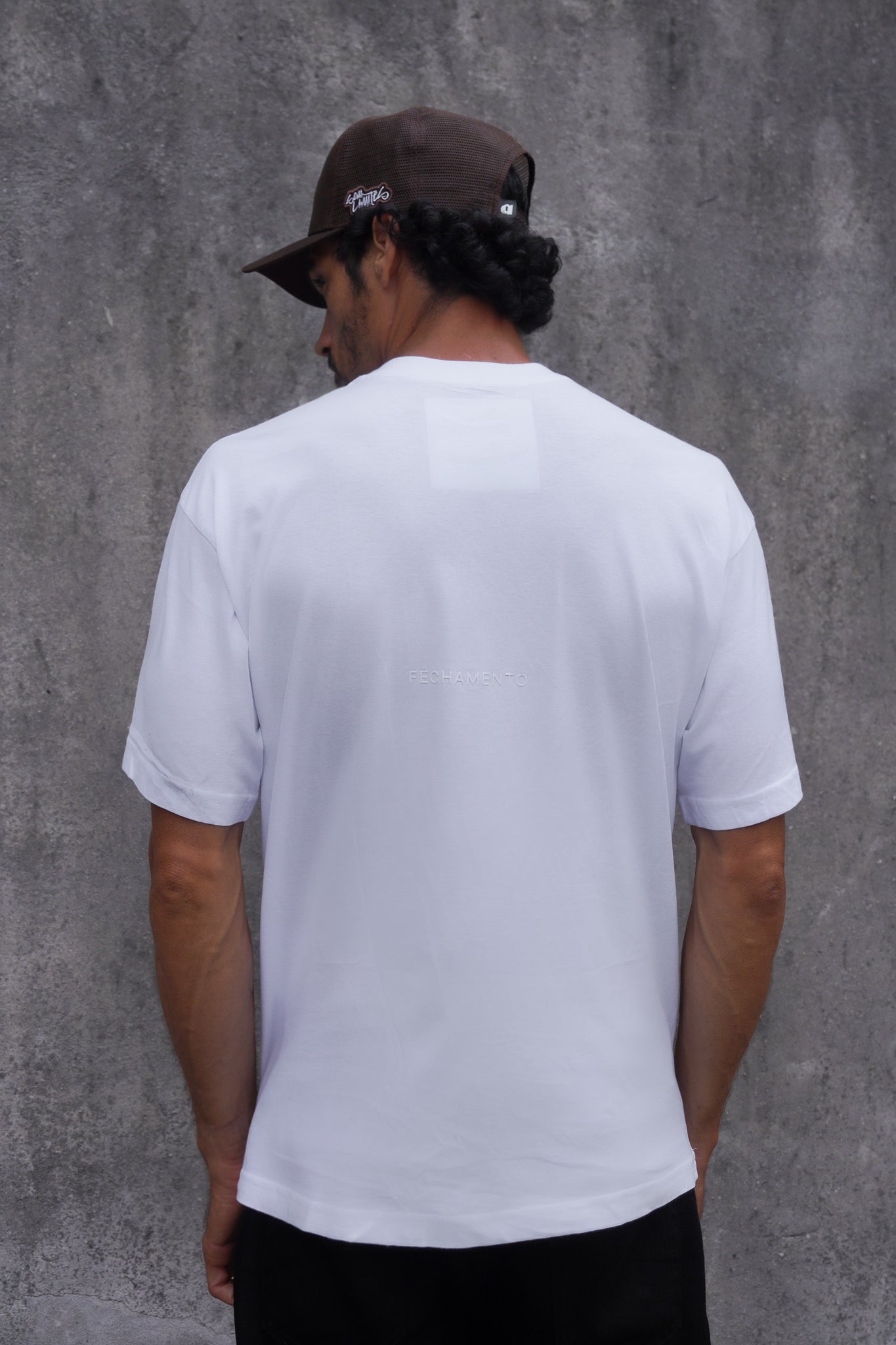 Camiseta Oversize Fechamento Branca