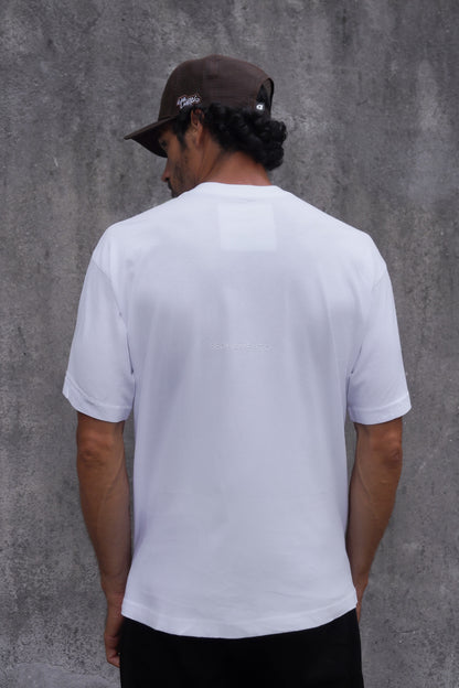 Camiseta Oversize Fechamento Branca