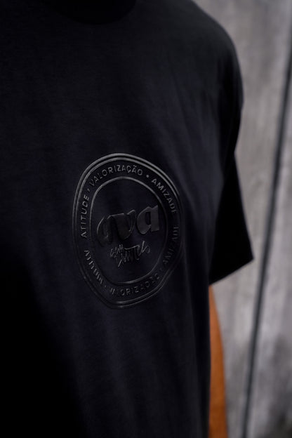 Camiseta Oversize Fechamento Preta